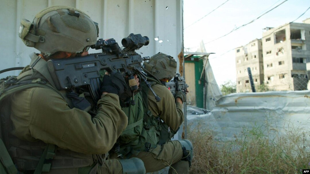 Izraelski vojnici tokom operacija u Pojasu Gaze, 22. aprila 2024. (Fotot. AFP/Israeli Army/Handout)