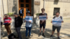 Okupljanje predstavnika Ruskog demokratskog društva ispred vlade Srbije