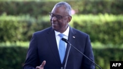 Menteri Pertahanan AS Lloyd Austin berbicara dalam konferensi pers di Queensland Government House di Brisbane pada 29 Juli 2023. (Foto: AFP/Pat Hoelscher)