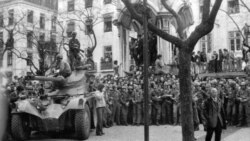 O 25 de Abril e Angola 1:50
