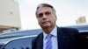 Policía de Brasil busca confiscar pasaporte de Bolsonaro, detiene a colaboradores cercanos
