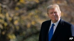 El presidente Donald Trump restó importancia, el sábado, al ataque informático a los sistemas del gobierno de EE.UU.