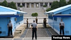 비무장지대(DMZ)내 판문점의 모습. 
