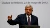 El mandatario mexicano, Andrés Manuel López Obrador, en un acto político en Ciudad de México en mayo de 2012.
