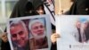 Waombolezaji wahudhuria maziko ya Meja Jenerali wa Iran Qassem Soleimani, na kamanda wa wanamgambo wa Iraq Abu Mahdi al-Muhandis Iraq, REUTERS/Khalid al-Mousily