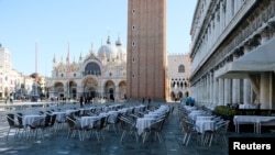 Prazan Trg Svetog Marka u Veneciji (Foto: Rojters)