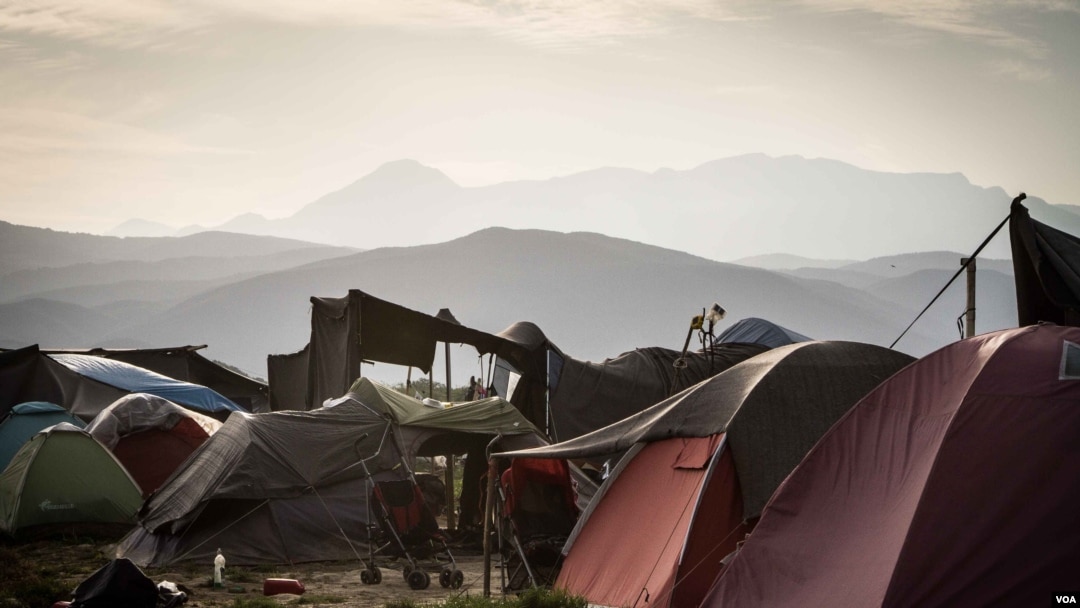 Humanitarna akcija za izbeglice u Idomeniju posustaje. (Fotografija: Džon Ovens/Glas Amerike)
