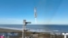 Возвращение ракеты Starship Super Heavy компании SpaceX после испытательного пуска в январе 2025 года