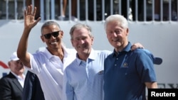 Antigos Presidentes Barack Obama, George W. Bush e Bill Clinton, 28 Setembro 2017