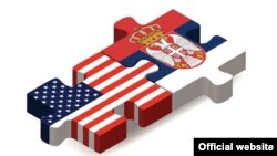 Arhiva, ilustracija: Stilizovane zastave SAD i Srbije (Grafika: Ambasada SAD u Srbiji)
