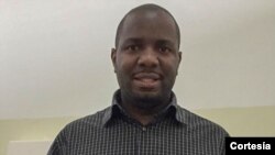 Josias Justino Cambinja Chaves, fisioterapeuta e professor