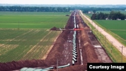 Construcción del oleoducto Keystone en David City, Nebraska. (Cortesía TransCanada) 