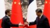 法国总统马克龙2023年4月6日在访问北京时与中国国家主席习近平会面。（路透社）