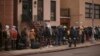 Nueva York no ofrecerá "derecho a albergue" a algunos migrantes después de 30 días