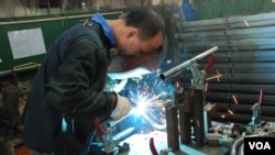 中國大陸台商表示，中國抵制日貨對替日商加工生產的台商生意有影響
