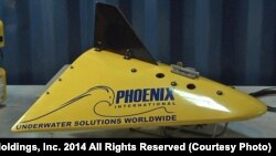 Pinger Locator made by Phoenix International Holdings, Inc.