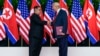 美国总统川普和朝鲜领导人金正恩在新加坡会晤协议后握手。（2018年6月12日）