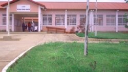 Angola precisa de 70.000 professores - 1:33