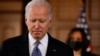 Presiden AS Joe Biden, didampingi Wapres Kamala Harris, memberikan pidato di Universitas Emory di Atlanta, Georgia, Jumat (19/3). 