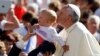 Papa denuncia el aborto