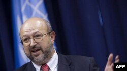 Šef UNMIK-a Lamberto Zanijer na konferenciji za novinare u Prištini (arhivski snimak)