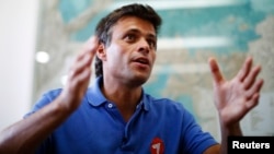 Venezuelan opposition leader Leopoldo Lopez speaks during an interview in Caracas, Feb. 11, 2014.