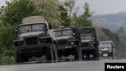Magari ya kijeshi yakiwa katika mkoa wa Donetsk.