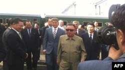 Şimali Koreya lideri Kim Yonq İl Sibirə səfər edib