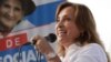 Usar joyas de lujo pone en jaque a presidenta peruana 