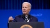 Biden "está trabajando" para tomar una decisión sobre si permanecer en la carrera presidencial: medios