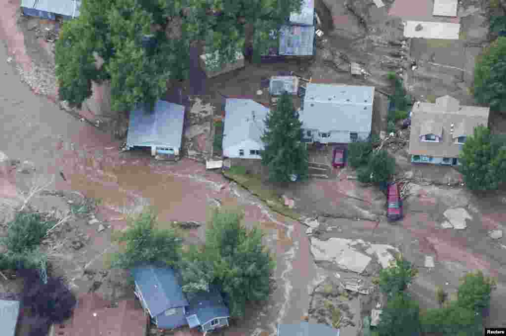 An aerial photo of a flood-affected area of northern Colorado along the Big Thompson River, Sept. 14, 2013. (U.S. Air National Guard Handout photo)