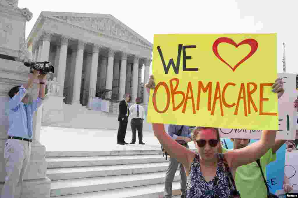 Supporters gathered in front of the Supreme Court before the court's announcement.