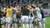 Con una destacada actuación de Emiliano Martínez, Argentina venció a Ecuador 4-2 en la tanda de penales y avanzó a las semifinales de la Copa América. 