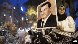 Egipto: Mubarak começa a ser julgado quarta-feira