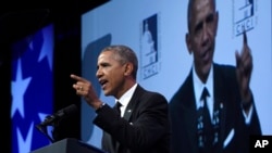 El presidente Barack Obama habló ante el caucus hispano del Congreso, el jueves, 8 de octubre de 2015.
