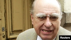 El expresidente de Uruguay Julio María Sanguinetti vuleve a buscar la presidencia por tercera vez en las elecciones de octubre próximo.