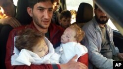 در حملۀ سلاح کیمیایی که در چهارم اپریل ۲۰۱۷ در منطقۀ خان شیخون صورت گرفت، ده ها غیر نظامی به شمول کودکان جان باختند