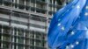 Brüksel'de 10 ülkenin liderlerini bir araya getirecek "mini zirve" AB Komisyonu Başkanı Jean Claude Juncker'in inisiyatifiyle gerçekleşiyor.