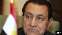 Tổng thống Ai Cập Hosni Mubarak, nhà lãnh đạo quốc gia đông dân A-rập nhất thế giới từ năm 1981