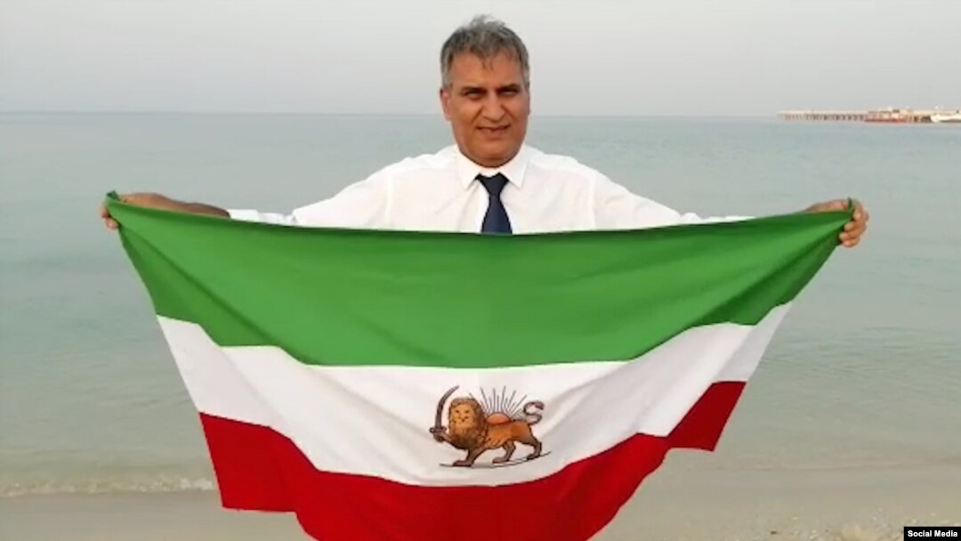 منوچهر بختیاری، پدر پویا بختیاری از کشته‌‌شدگان اعتراضات آبان‌ ۱۳۹۸ 