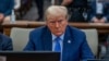 Колишній президент Трамп перед свідченнями під час судового розгляду справи про цивільне шахрайство у Верховному суді штату Нью-Йорк, 6 листопада 2023 року