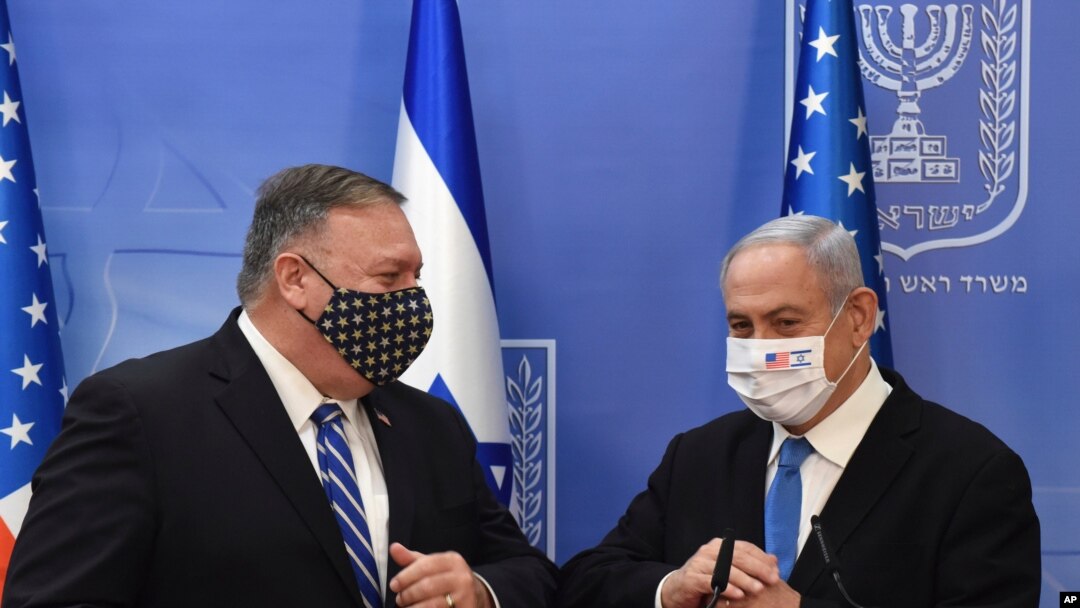 Američki državni sekretar Majk Pompeo i izraelski premijer Benjamin Netanjahu na konferenciji za novinare u Jerusalimu 24. avgusta 2020. 