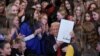Трамп подписал указ о запрете участия трансгендерных женщин и девушек в женском спорте