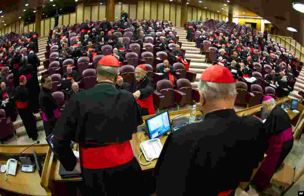 Para kardinal dari seluruh dunia bertemu di Vatikan sebelum pemilihan paus berikutnya. (Foto: L'Osservatore Romano)