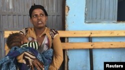 Faayilii - Haadha mana yaalatti daa'ima baattee dabaree eeggattu, Haloo, Oromiyaa
