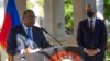 El subsecretario del Departamento de Estado de EE. UU. para el Hemisferio Occidental, Brian Nichols, habla durante una conferencia de prensa en la embajada de su país en Puerto Príncipe, el viernes 1 de octubre de 2021. 