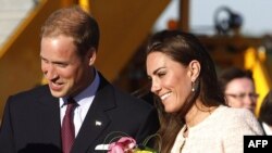 Hoàng tử William và phu nhân Catherine, nữ Công tước Cambridge