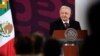 ARCHIVO - Esta imagen publicada por la Presidencia mexicana muestra al presidente de México, Andrés Manuel López Obrador, hablando durante una conferencia de prensa en el Palacio Nacional en la Ciudad de México el 29 de enero de 2024.