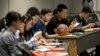 美中关系变化 中国学生倾向离开美国